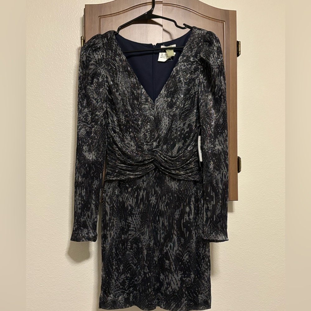 Stunning ML Navy Long-Sleeve mini dress